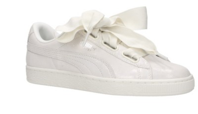 Basket heart deals puma sneakers